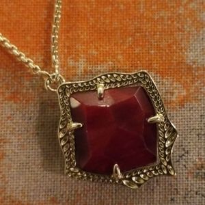 Kendra Scott Jewelry - KENDRA SCOTT KACEY PENDANT NECKLACE!!! Kendra Scott Jewelry - KENDRA SCOTT KACEY PENDANT NECKLACE!!!